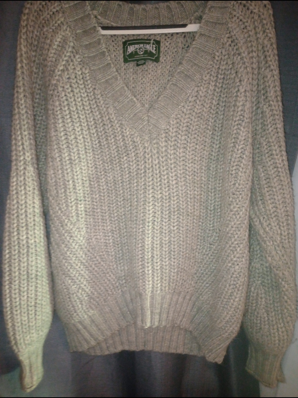 American Eagle Outfitters Men’s V-Neck Sweater in Taupe